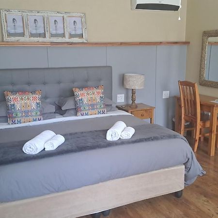 Calvinia African Dawn B&B מראה חיצוני תמונה