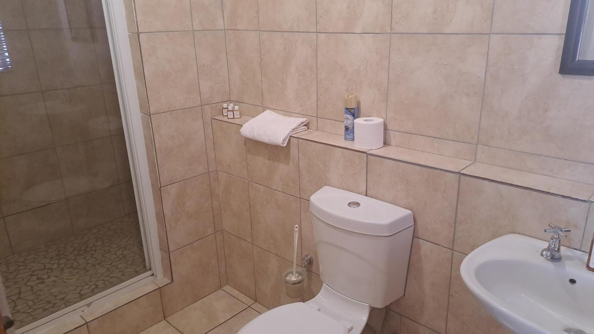 Calvinia African Dawn B&B מראה חיצוני תמונה